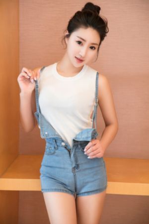大但人文艺术表演视频